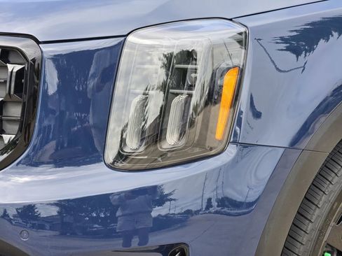 Certified 2025 Kia Telluride SX X-Line AWD/4WD image 15