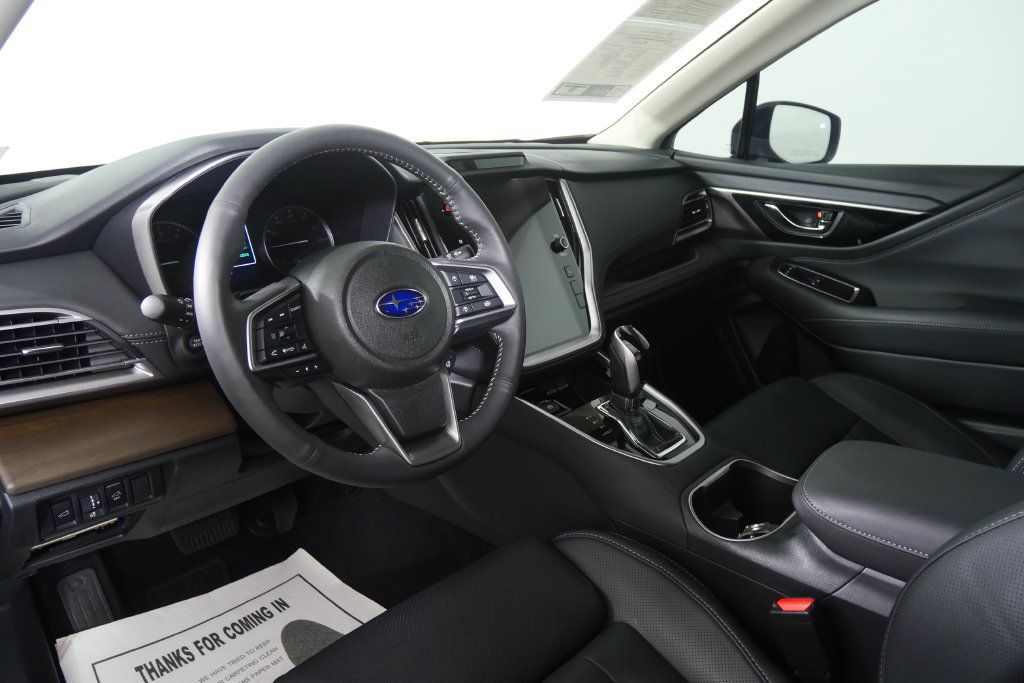 Used 2025 Subaru Outback Touring XT w/ Popular Package #2 AWD/4WD image 12