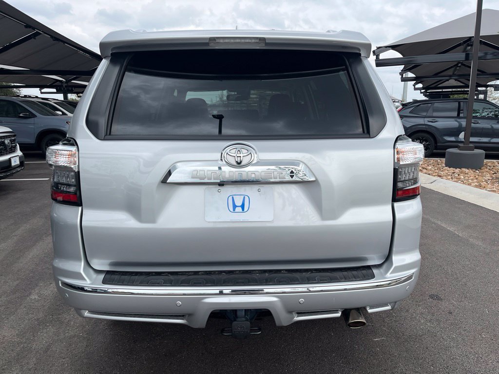 Used 2023 Toyota 4Runner Limited AWD/4WD image 5