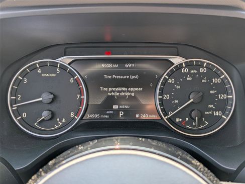 Certified 2023 Nissan Rogue SV AWD/4WD image 11