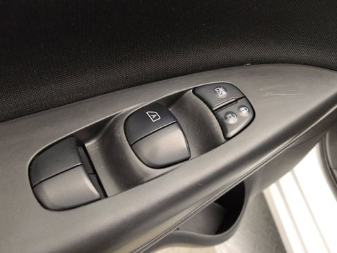 Used 2019 Nissan Sentra SV w/ All Weather Package image 27