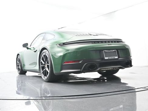 Certified 2025 Porsche 911 Carrera RWD image 50