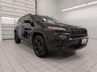 Used 2016 Jeep Cherokee Sport w/ Cold Weather Group AWD/4WD video 1