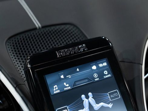 Used 2025 Ferrari Roma Spider image 33