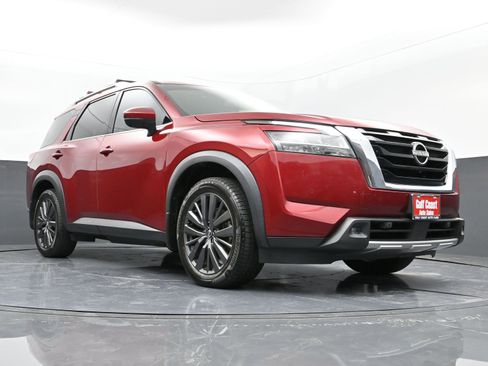 Used 2022 Nissan Pathfinder SL w/ SL Premium Package image 31