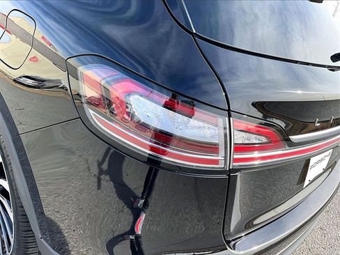 Used 2019 Lincoln Nautilus Black Label image 21