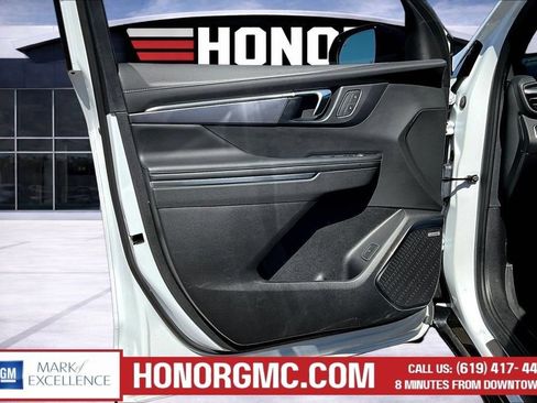 Certified 2025 Buick Enclave Sport Touring w/ LPO, Floor Liner Package FWD image 21