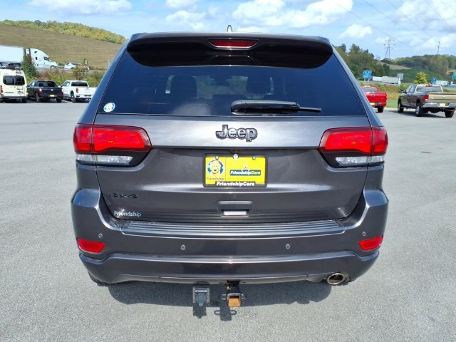 Used 2021 Jeep Grand Cherokee Laredo X AWD/4WD image 7