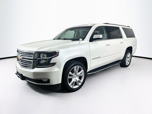 Used 2017 Chevrolet Suburban Premier AWD/4WD image 3