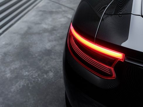 Used 2019 Porsche 911 Carrera GTS image 27