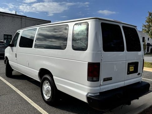 Used 2008 Ford E-350 and Econoline 350 Extended Super Duty image 6