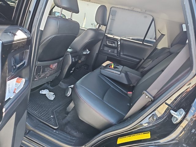 Used 2020 Toyota 4Runner TRD Off-Road Premium w/ Moonroof Package AWD/4WD image 18