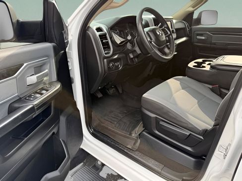 Used 2019 RAM 2500 Big Horn AWD/4WD image 17