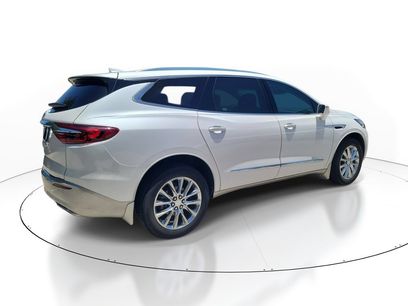 Used 2020 Buick Enclave Essence w/ Sound and Sites Package