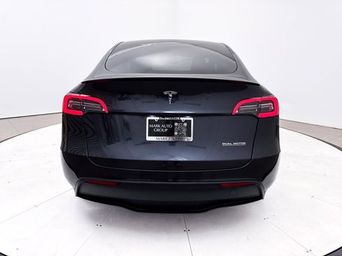 Used 2024 Tesla Model Y Performance image 15