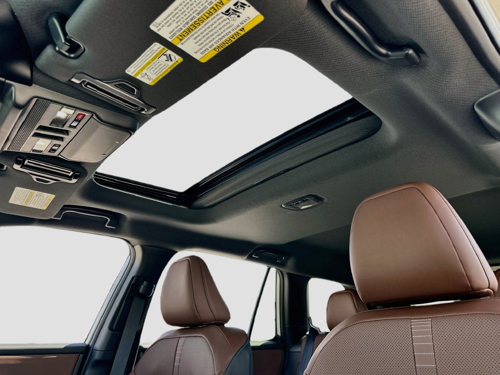 New 2026 Subaru Outback Touring AWD/4WD image 23