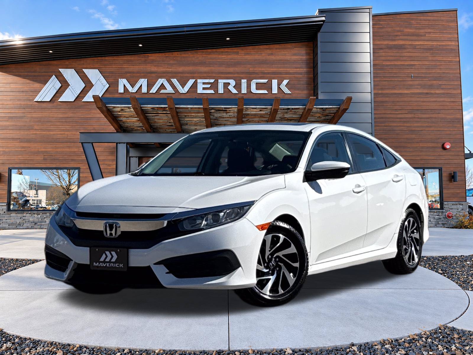 Used 2018 Honda Civic EX image 3