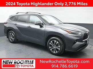 Certified 2024 Toyota Highlander XLE AWD/4WD video 1