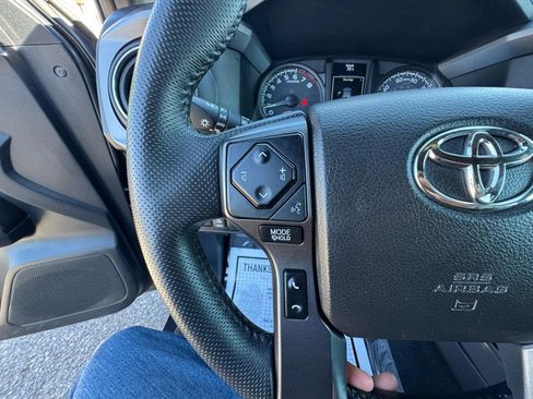 Used 2023 Toyota Tacoma TRD Off-Road image 20