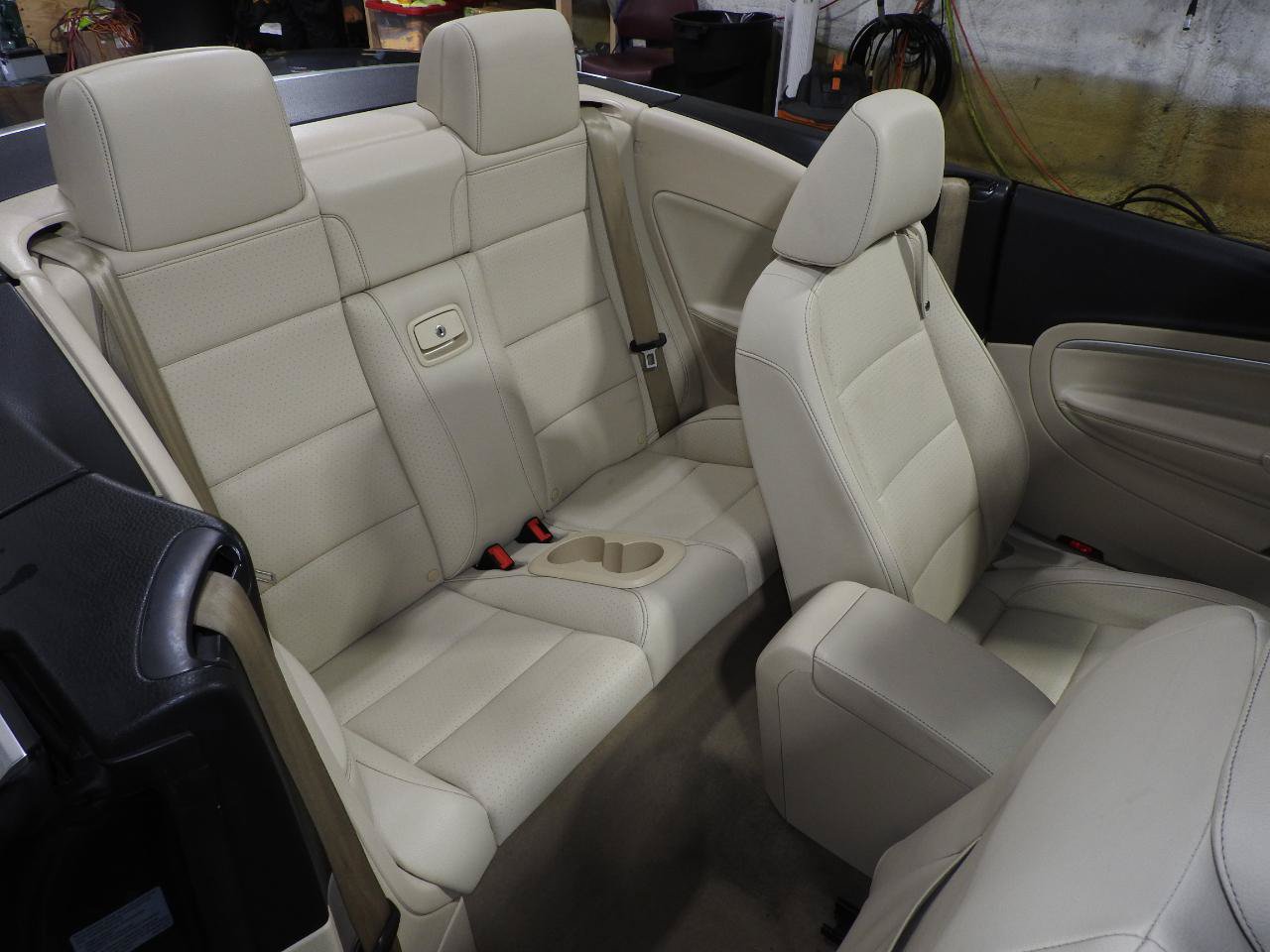 Used 2015 Volkswagen Eos Komfort FWD image 8