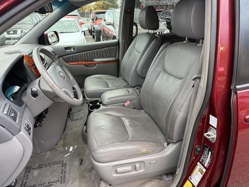 Used 2009 Toyota Sienna image 7