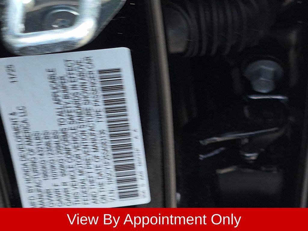 Used 2025 Honda Accord LX image 38