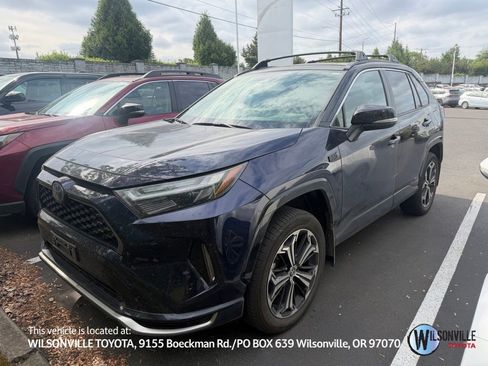 Used 2024 Toyota RAV4 XSE AWD/4WD image 1