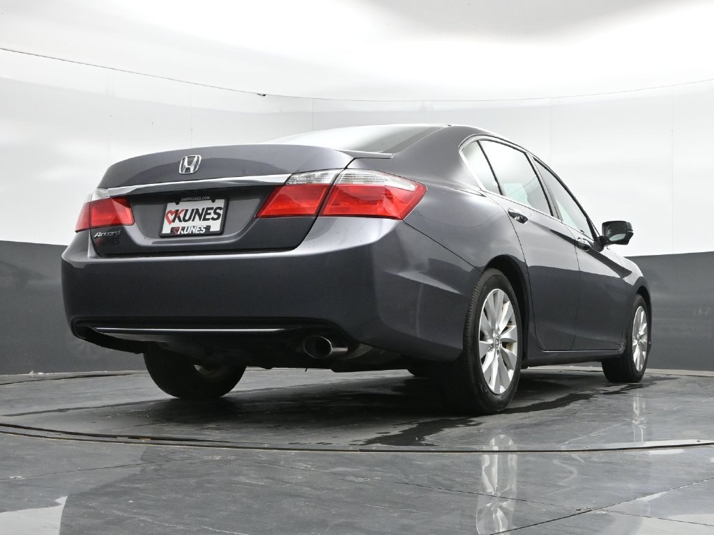 Used 2015 Honda Accord EX image 17