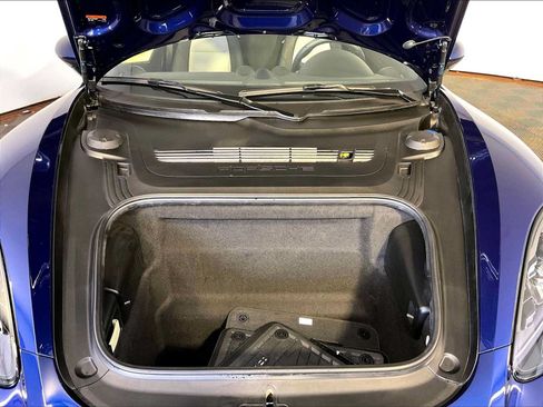 Used 2022 Porsche 718 Boxster RWD image 32