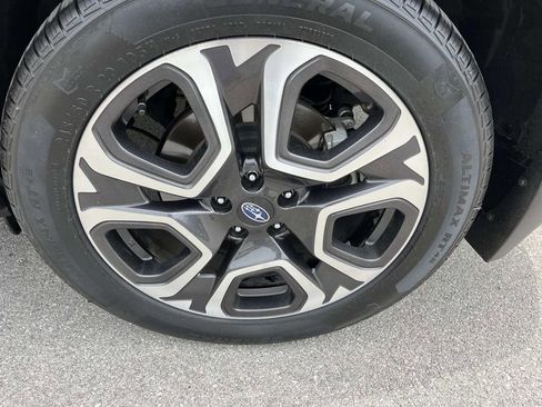 Certified 2023 Subaru Ascent Touring AWD/4WD image 11