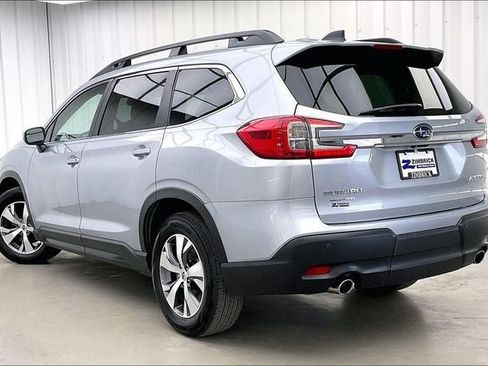 Used 2023 Subaru Ascent Premium w/ Convenience Package AWD/4WD image 11