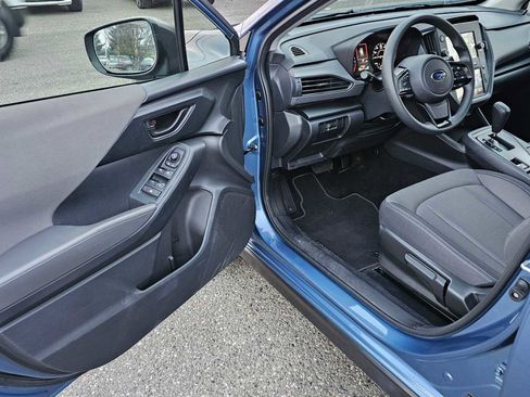 Used 2024 Subaru Crosstrek 2.0i image 19
