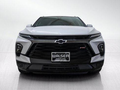 Used 2023 Chevrolet Blazer RS w/ Driver Confidence II Package AWD/4WD image 2