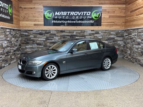 Used 2011 BMW 328i xDrive Sedan image 5