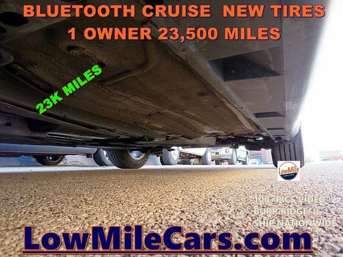 Used 2013 Ford Focus SE image 2