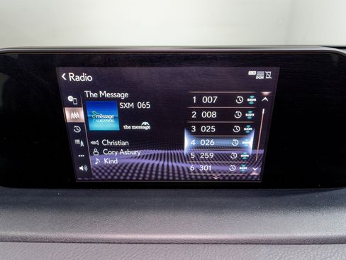 Used 2020 Lexus RX 350 FWD w/ Accessory Package image 17