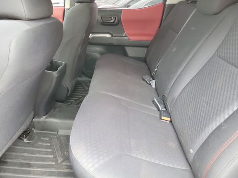 Used 2021 Toyota Tacoma SR5 image 6