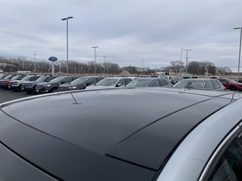 Used 2024 Ford Edge SEL w/ Convenience Package image 10