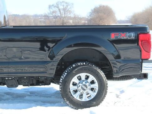 Used 2022 Ford F350 XLT w/ XLT Value Package image 4