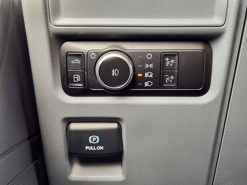 Used 2025 Ford F150 XLT w/ Equipment Group 301A Standard AWD/4WD image 22