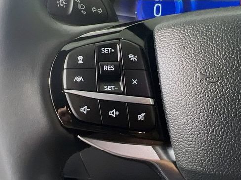 Used 2023 Ford Explorer Platinum w/ Technology Package RWD image 16
