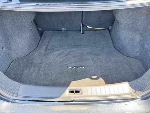 Used 2013 Nissan Sentra SR w/ Driver Pkg FWD image 24
