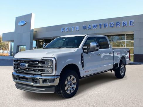 New 2026 Ford F250 Lariat image 3