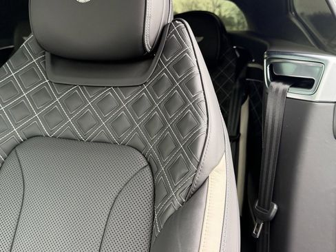 Used 2023 Bentley Continental GT Speed image 39