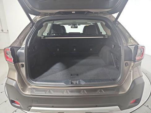 Certified 2024 Subaru Outback Limited image 25