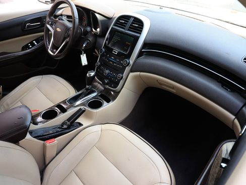 Used 2016 Chevrolet Malibu LTZ image 21