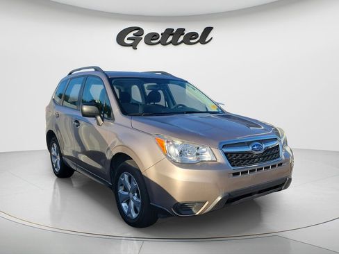 Used 2015 Subaru Forester 2.5i w/ Alloy Wheel Package AWD/4WD image 4