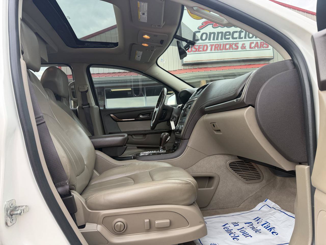 Used 2013 GMC Acadia Denali AWD/4WD image 27