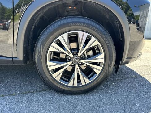Used 2023 Nissan Rogue SV AWD/4WD image 20