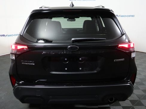 Used 2026 Subaru Forester Touring AWD/4WD image 7